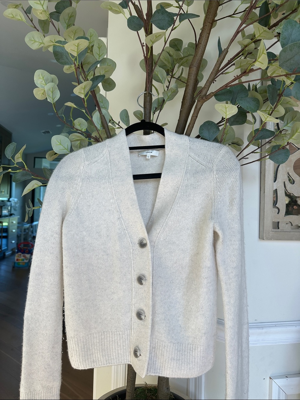 Vince Cream V-Neck Button Front Cardigan